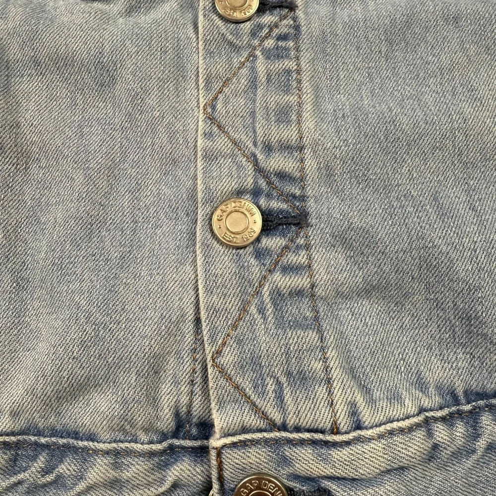 Gap x Disney Mickey Mouse Jean Jacket 5Y Snap Closure, DIsney World Disney Land